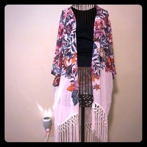 Stylish Kimono Coverup